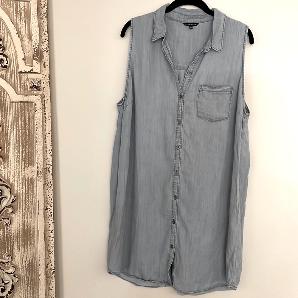 NWOT • STACCATO ULTRA SOFT DENIM BUTTON FRONT DRESS